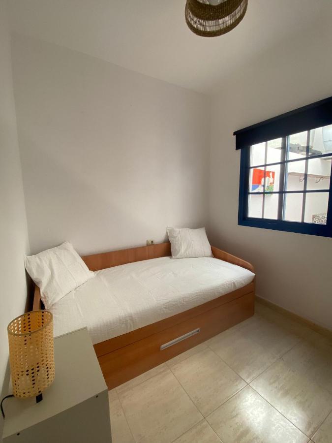 Apartamento Cerca De Las Piscinas Naturales Punta Mujeres Екстериор снимка